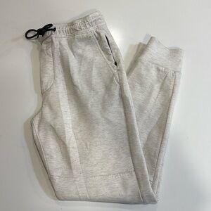 American Eagle Men’s Grey Joggers - Medium Long